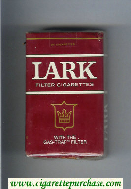 Lark Filter Cigarettes With the Gas-Trap Filter red soft box