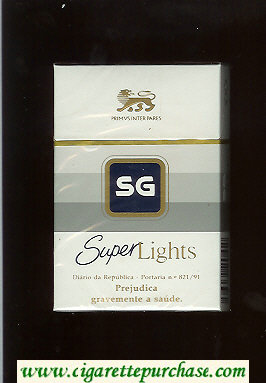SG Super Lights cigarettes hard box